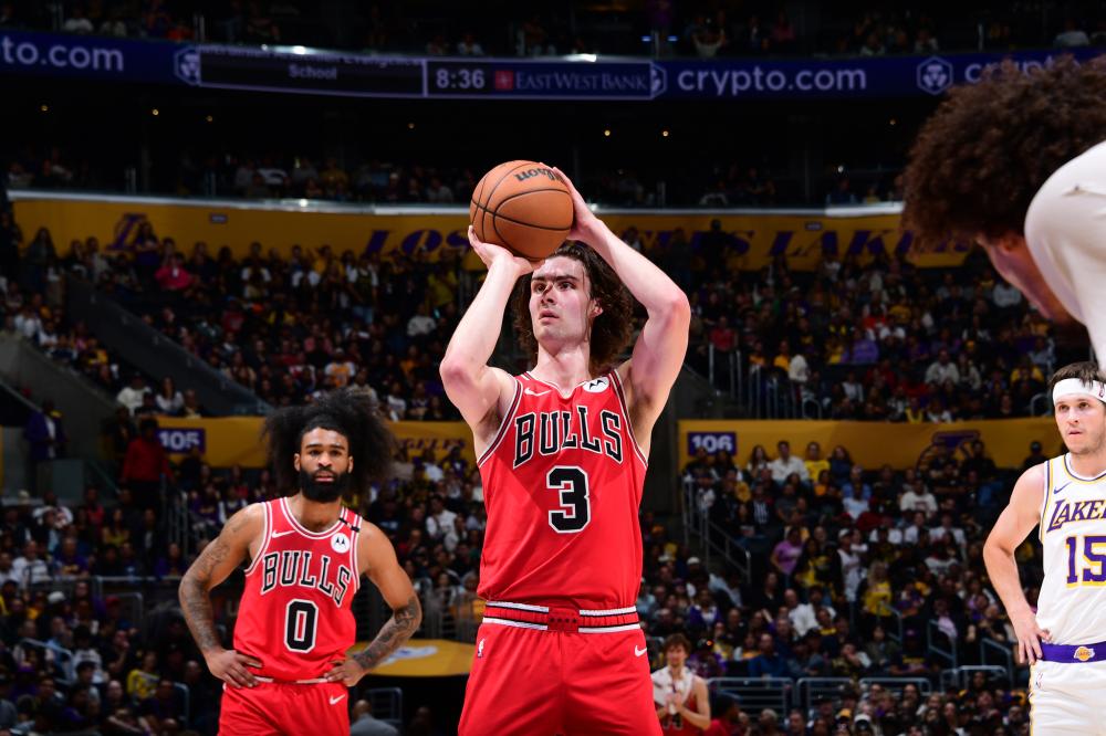 NBA战报：哈登55分创快船队史新高，快船131-116轻取黄蜂